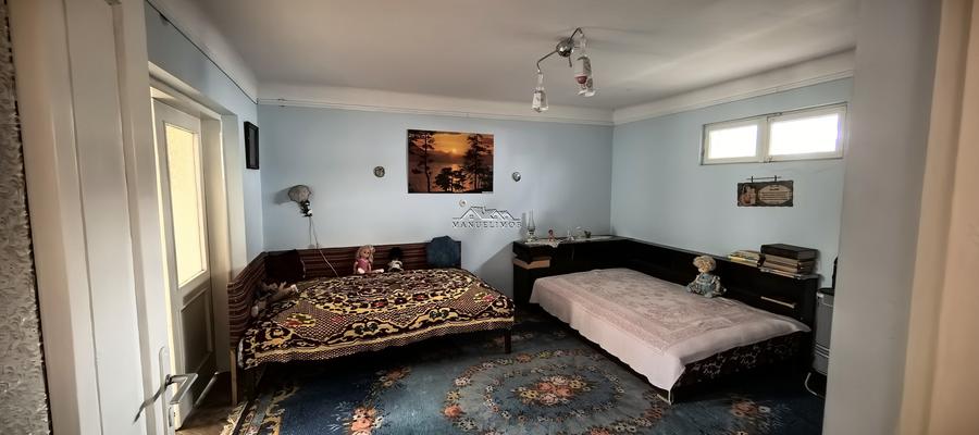 Casă individuală cu 5 camere cu Teren 538 Mp în Sud