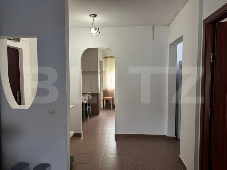 Apartament 3 camere, 72 mp, mobilat și utilat, zona Blocuri - 11