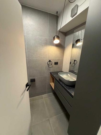 Apartament cu 3 camere decomandat în Albert
