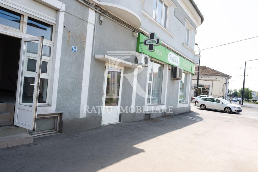 Spațiu comercial, de 80 mp, în Decebal