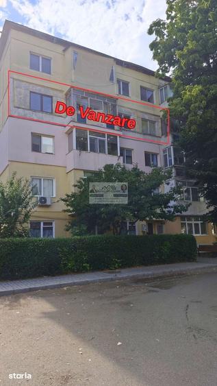 Apartament cu 4 camere semidecomandat în Central