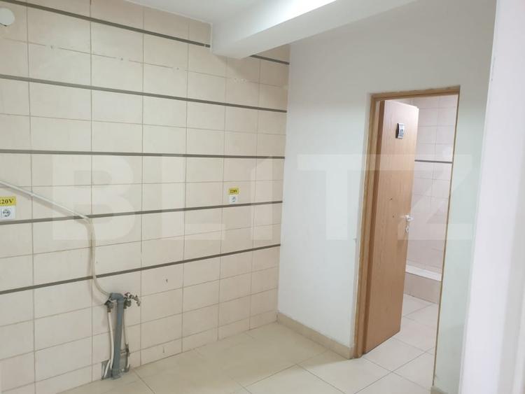 Spațiu comercial, ideal pentru magazin, showroom, 73 mp, zona Baciu - 3