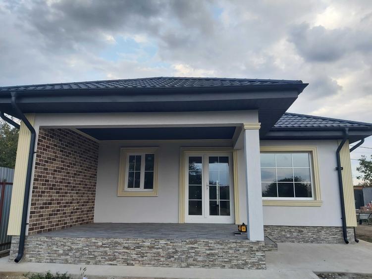Casă cu 3 camere în Cordun