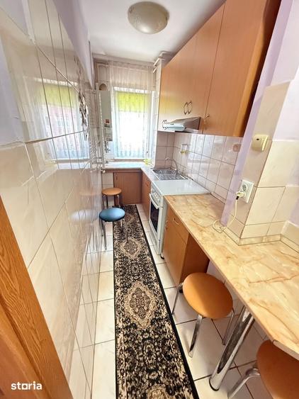 Apartament cu 3 camere în Florilor