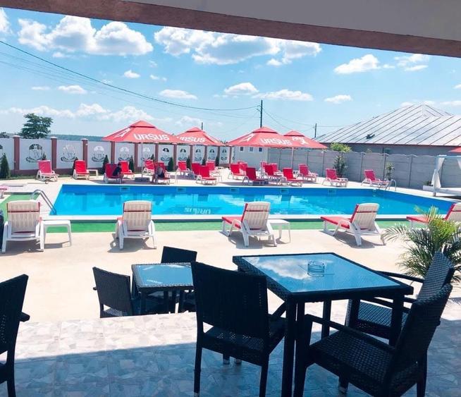 Spațiu comercial, de 917 mp, în Pechea