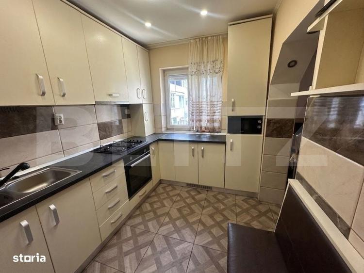 Apartament cu 3 camere decomandat în Doba