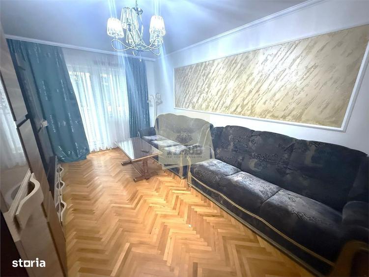 Apartament cu 3 camere decomandat, mobilat în Calea Dumbrăvii