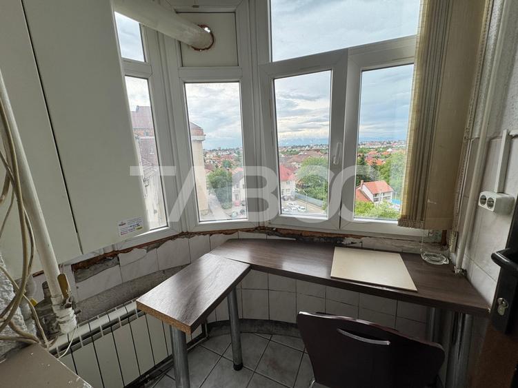 Apartament cu 5 camere decomandat, mobilat în Turnișor