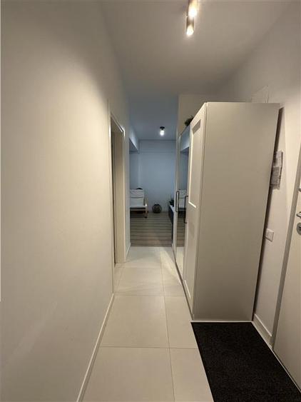Apartament cu 2 camere semidecomandat, mobilat în Titan