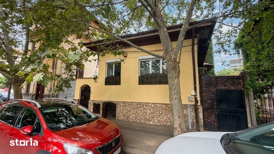 Casă cu 3 camere cu Teren 100 Mp în Iancului