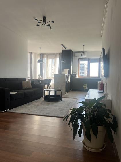 Apartament cu 2 camere decomandat în Torontalului