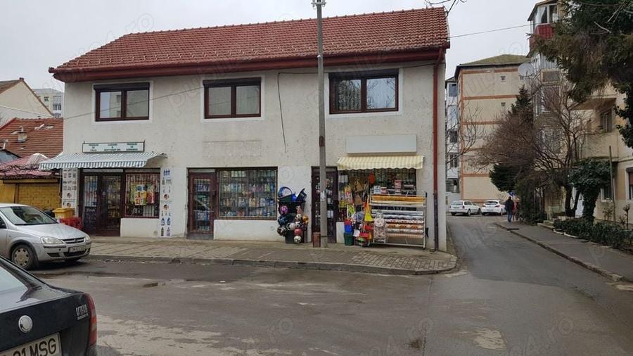 Casă cu 5 camere cu Teren 95 Mp în P-ța Doina