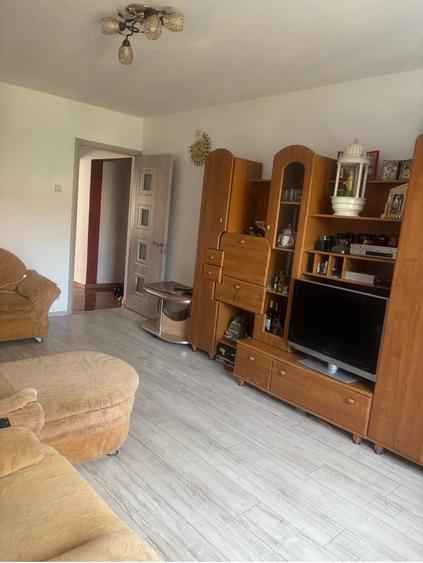 Vand Apartament ( Persoana fizica ) - 2