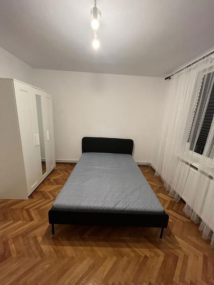 Apartament cu 4 camere în Central