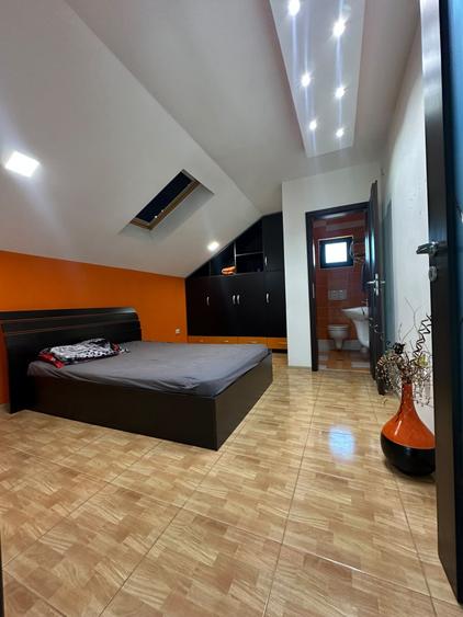Casă individuală cu 5 camere cu Piscina în Cazasu