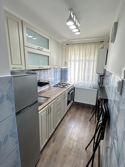 Apartament cu 2 camere semidecomandat în Micro 6