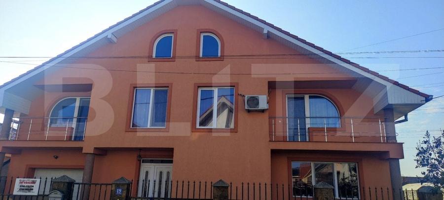 Casă individuală cu 6 camere cu Piscina în Nufărul