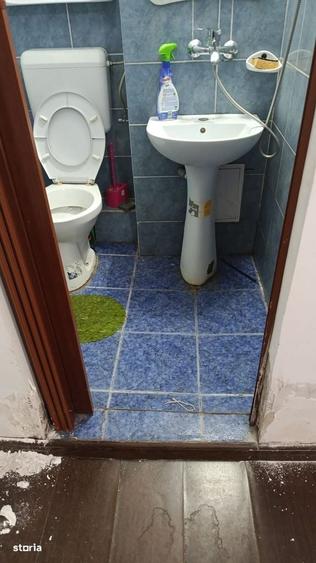 Apartament cu 2 camere în Micro 6