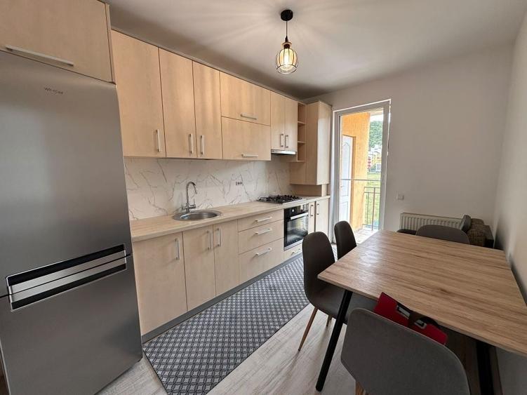 Apartament cu 2 camere decomandat în Florești