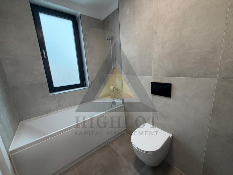 Casă cu 5 camere cu Canalizare în Pipera