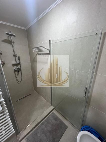 Penthouse cu 2 camere semidecomandat, mobilat în Braytim