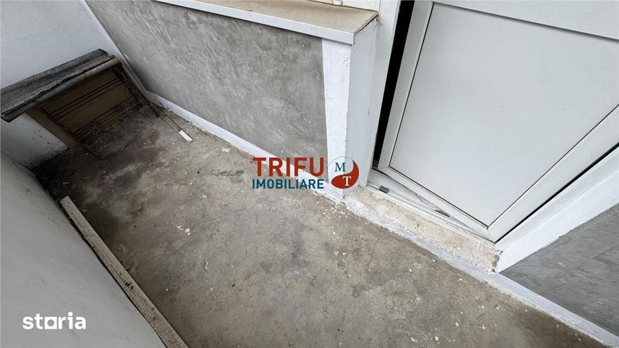 Apartament cu 2 camere semidecomandat în Cetate