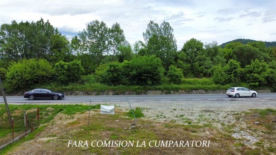 Teren Construcții intravilan de 2153 mp, în Bujoreni