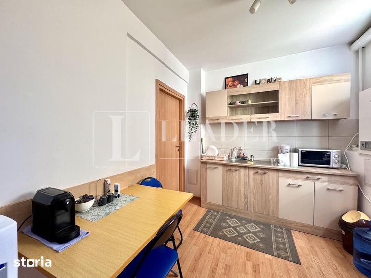 Apartament cu 4 camere în Gara de Nord