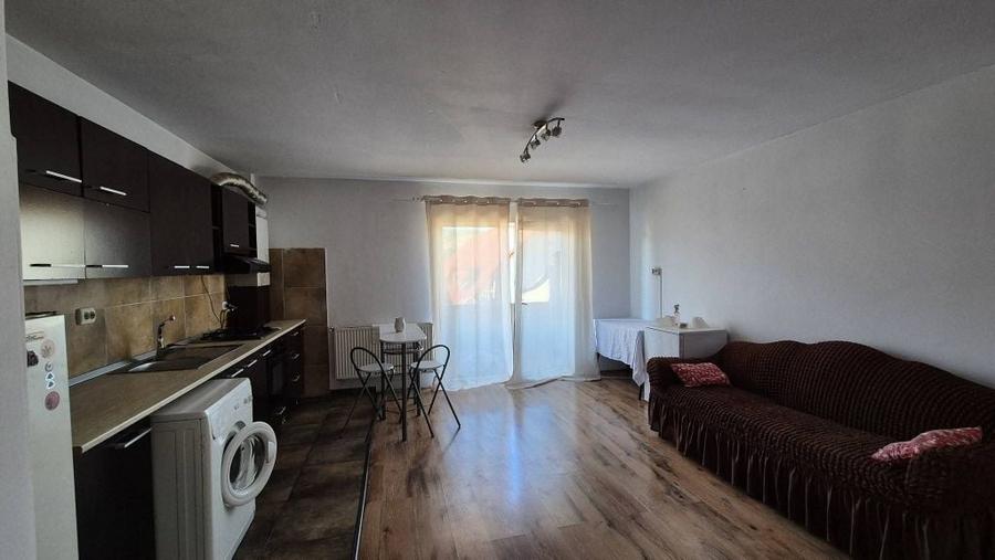 Apartament cu 2 camere decomandat în Florești