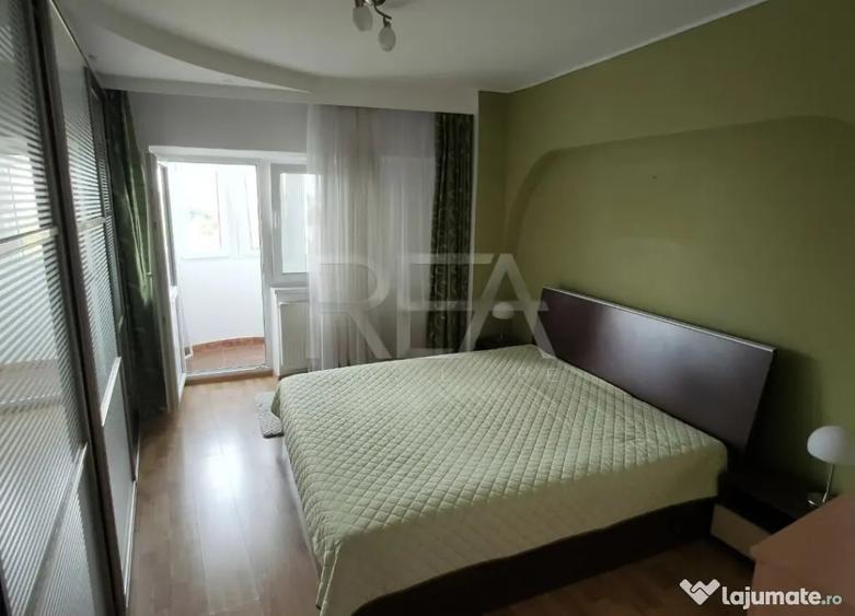Apartament cu 3 camere decomandat în Crângași