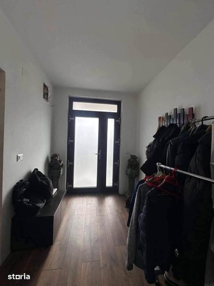 Casă cu 5 camere cu Teren 500 Mp în Central