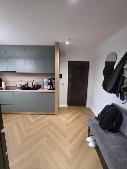 Apartament cu 2 camere semidecomandat, mobilat în Săsar