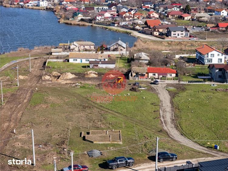 Teren de 615 mp, în Corbu