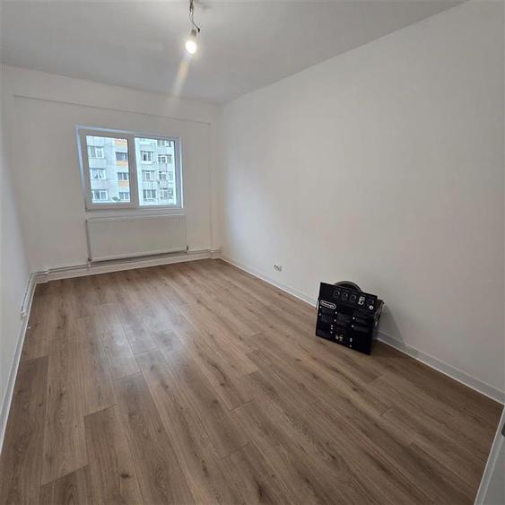 Apartament cu 2 camere decomandat în Dacia