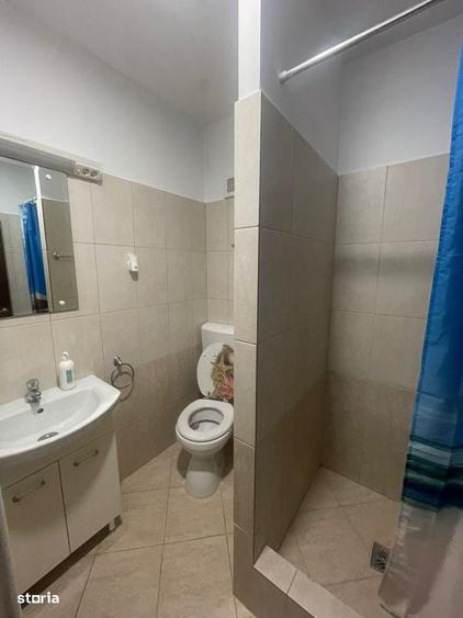 Apartament cu 2 camere decomandat în Cornișa