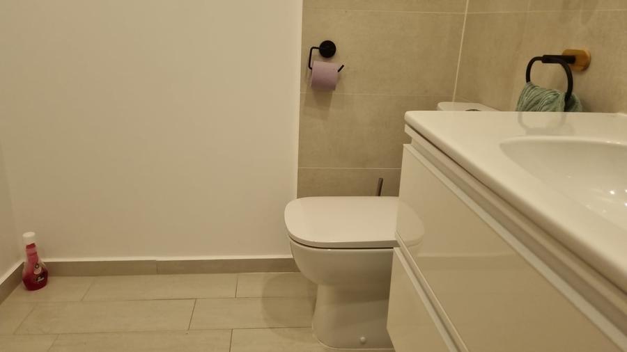 Apartament cu 2 camere semidecomandat, mobilat în Dristor