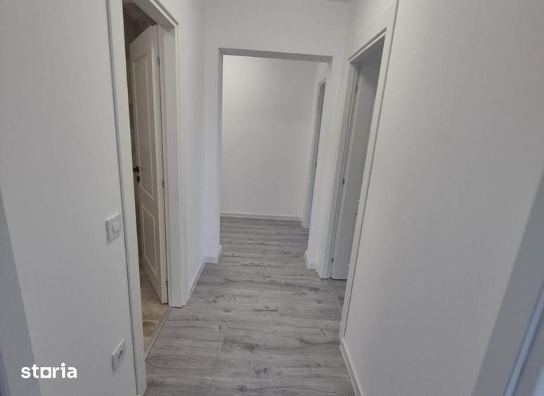 Apartament cu 2 camere în Podu Roș