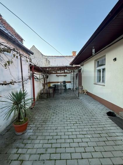 Casă individuală cu 3 camere cu Teren 300 Mp în Cristian