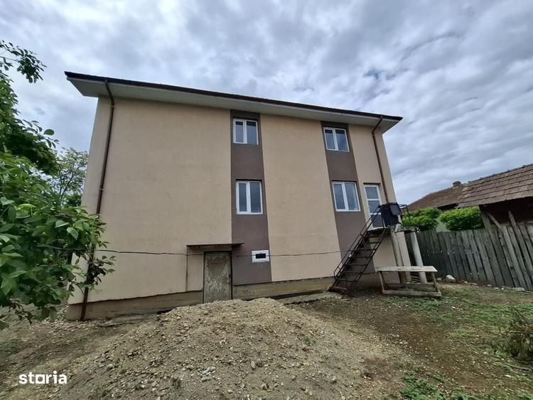 Casă cu 4 camere în Milești