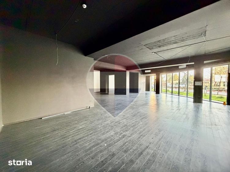 Spațiu comercial, de 270 mp, în Nord
