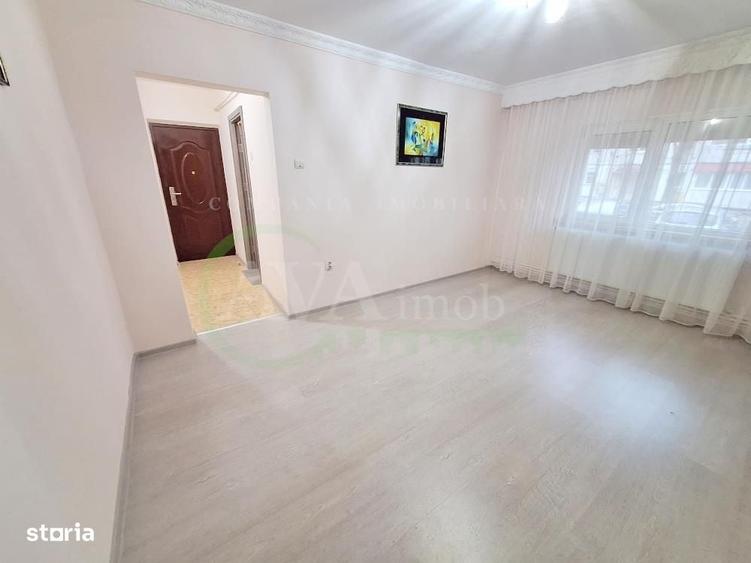 Apartament cu 2 camere semidecomandat în Mioriței
