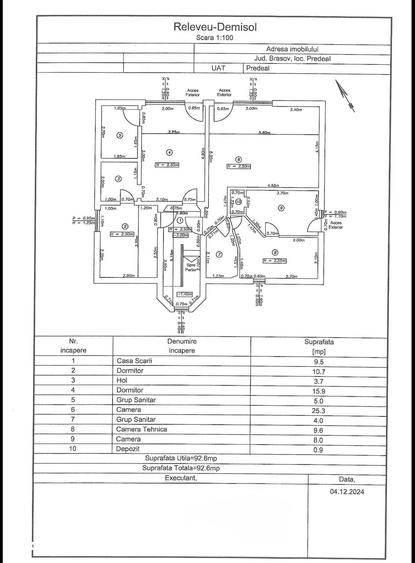 Casă cu 10 camere cu Teren 1232 Mp în Central