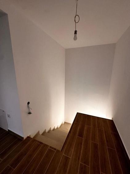 Casă cu 4 camere cu Teren 440 Mp în Chiscani