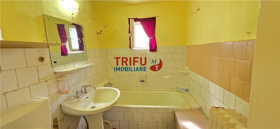Apartament cu 2 camere decomandat în Cetate