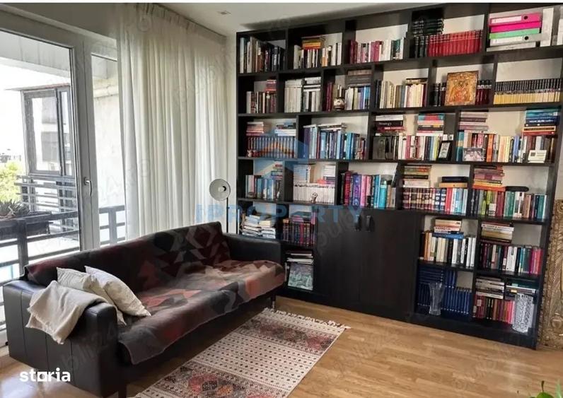 Apartament cu 2 camere decomandat în Titan