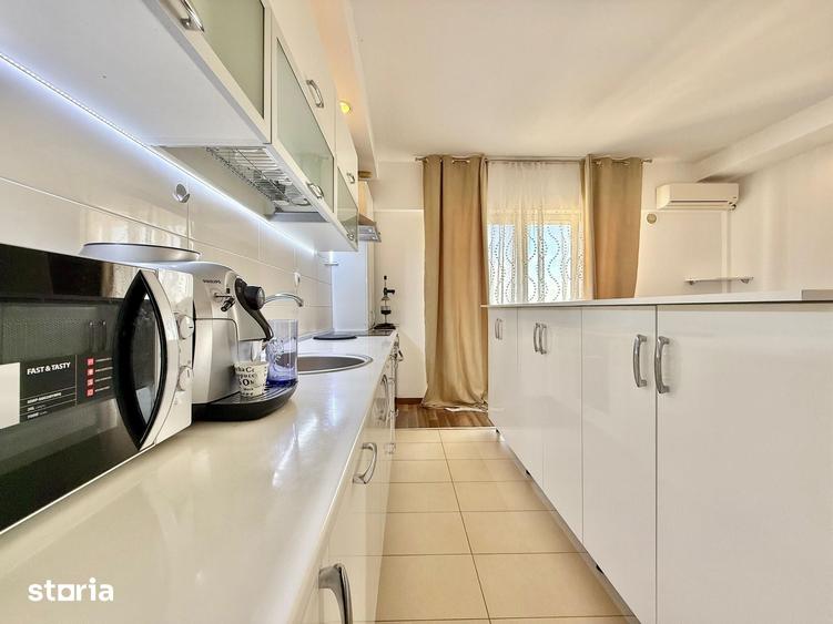 Apartament cu 3 camere semidecomandat în Ștefăneștii de Jos