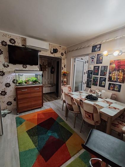 Apartament cu 2 camere decomandat în Obor