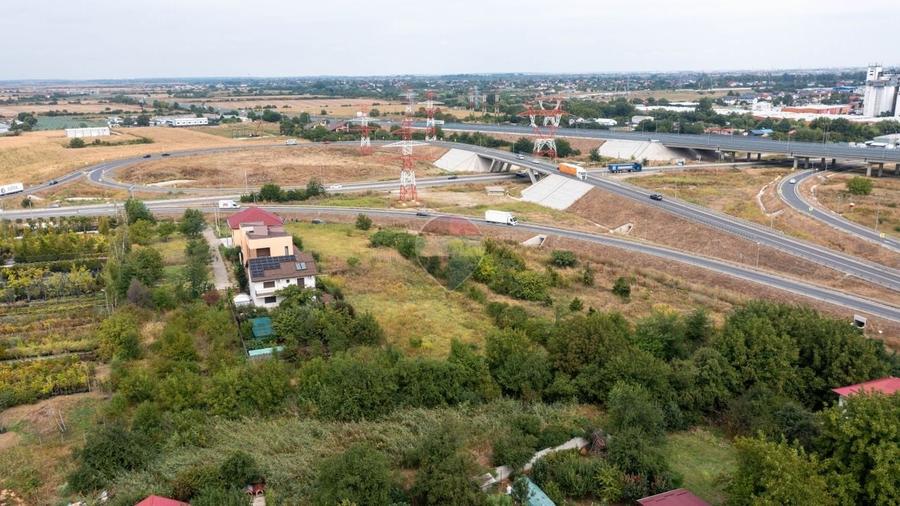 Teren Construcții intravilan de 4765 mp, în Nord