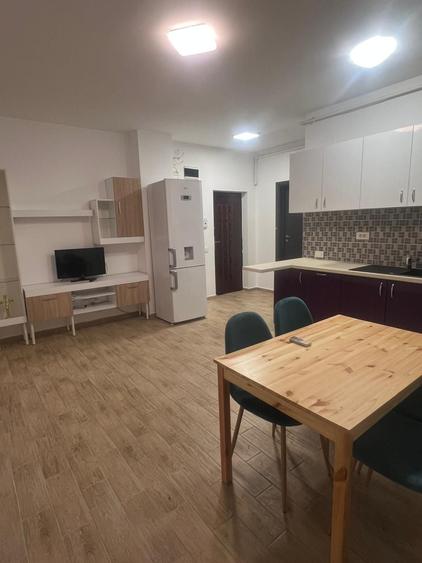 Apartament cu 2 camere semidecomandat în Chiajna