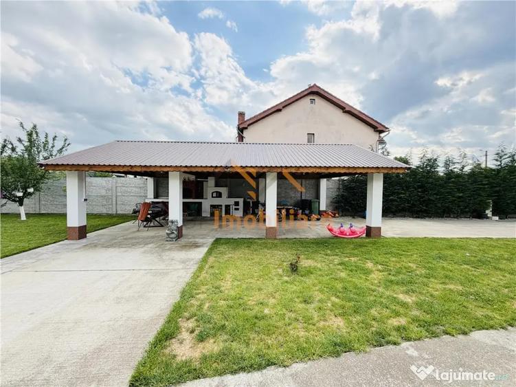 Casă cu 5 camere cu Teren 1000 Mp în Tărian